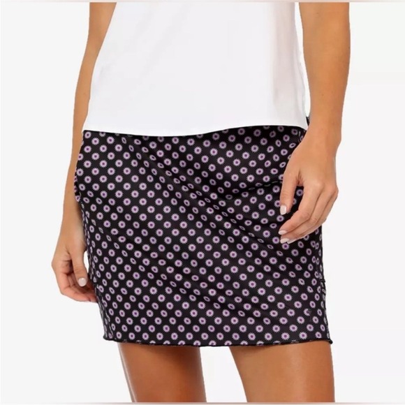 Belyn Key Floral Golf Skort Small Navy Purple Tiered Stretch Pull-On Lined 16.5" - Picture 1 of 11